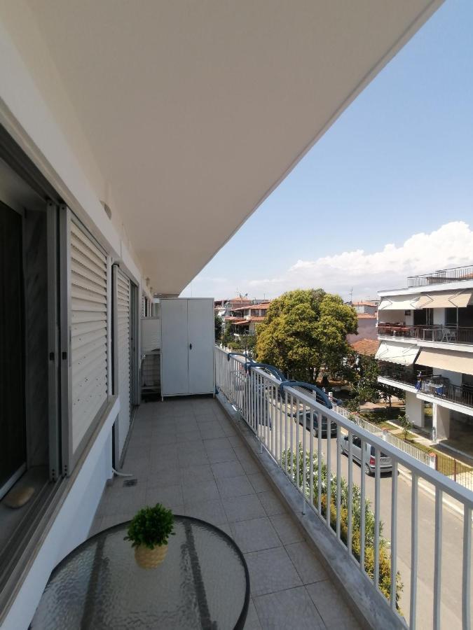 Elef Apartment Паралия-Дионисиу Экстерьер фото